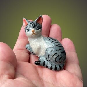 Vintage Delft pottery tabby cat figurine cat person Dutch